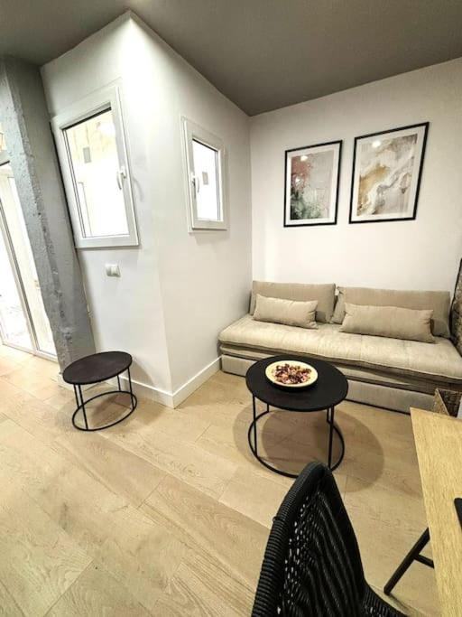 Mistral Apartment *